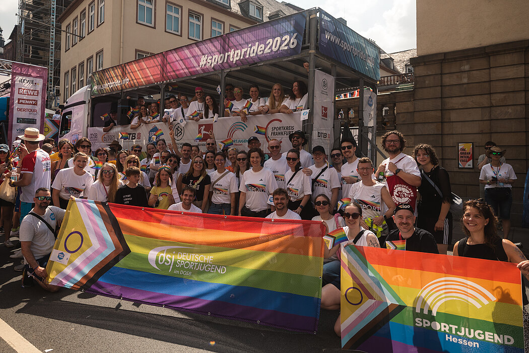 Der CSD in Frankfurt steht für Vielfalt und ist ein Symbol für unsere Demokratie - Bild: Teresa Kilian/DFB